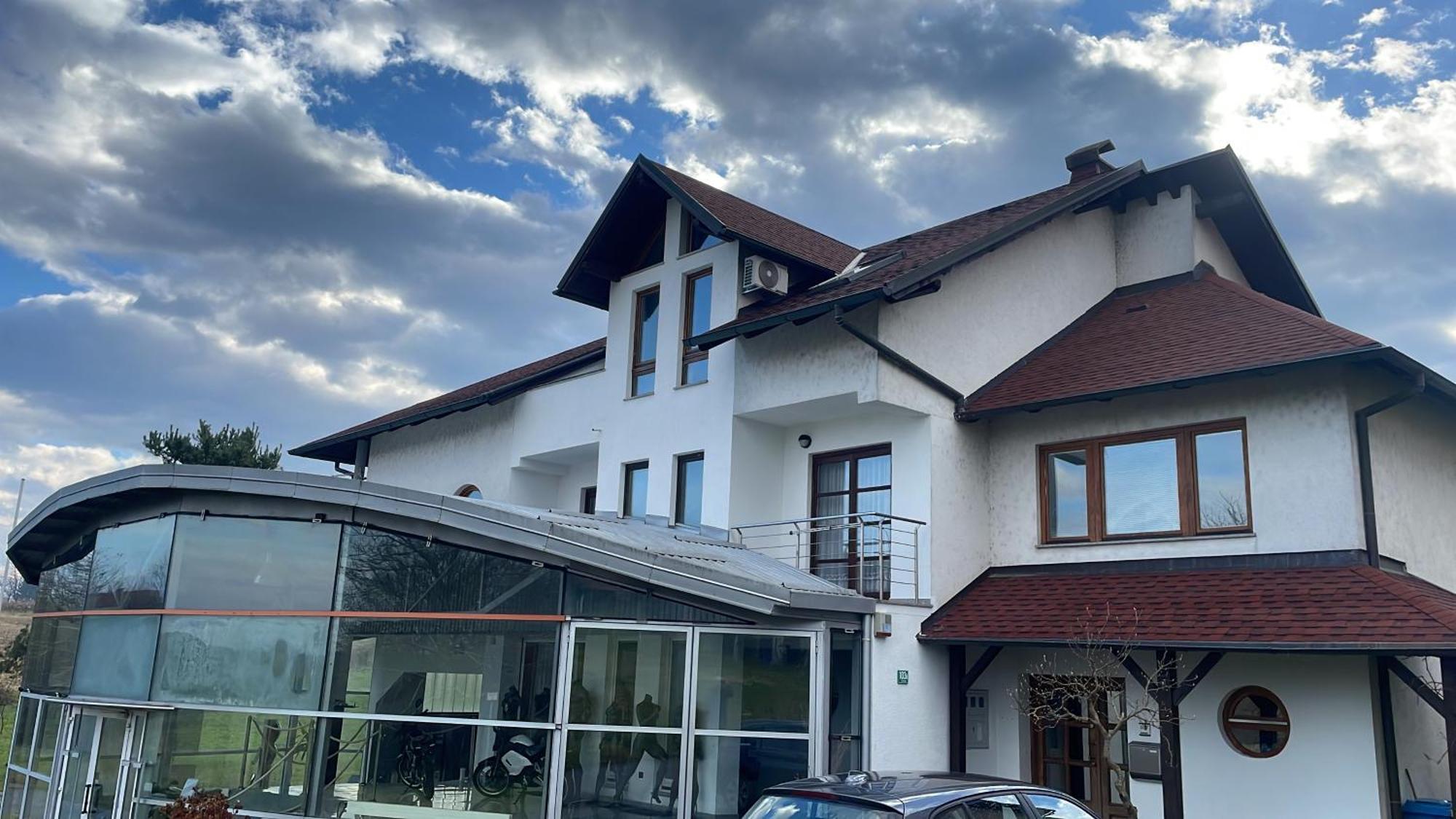 Vila Milka - Balkon - Besplatan Parking - Samostalna Prijava Karlovac Ngoại thất bức ảnh